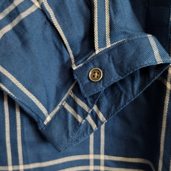 Tantrums Blue Plaid Embroidered Boho Blouse Medium NWT 100% Rayon - Picture 10 of 12